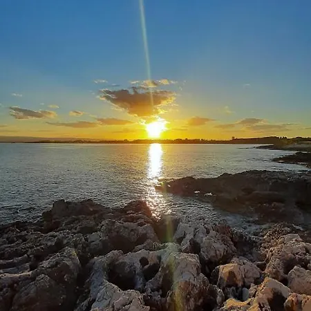 Semesterbostad Plemmyria *